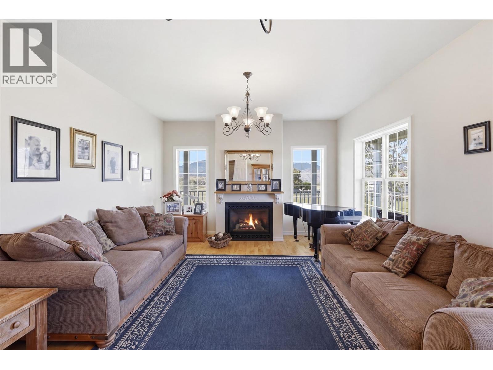 1956 Gardiner Road - 14