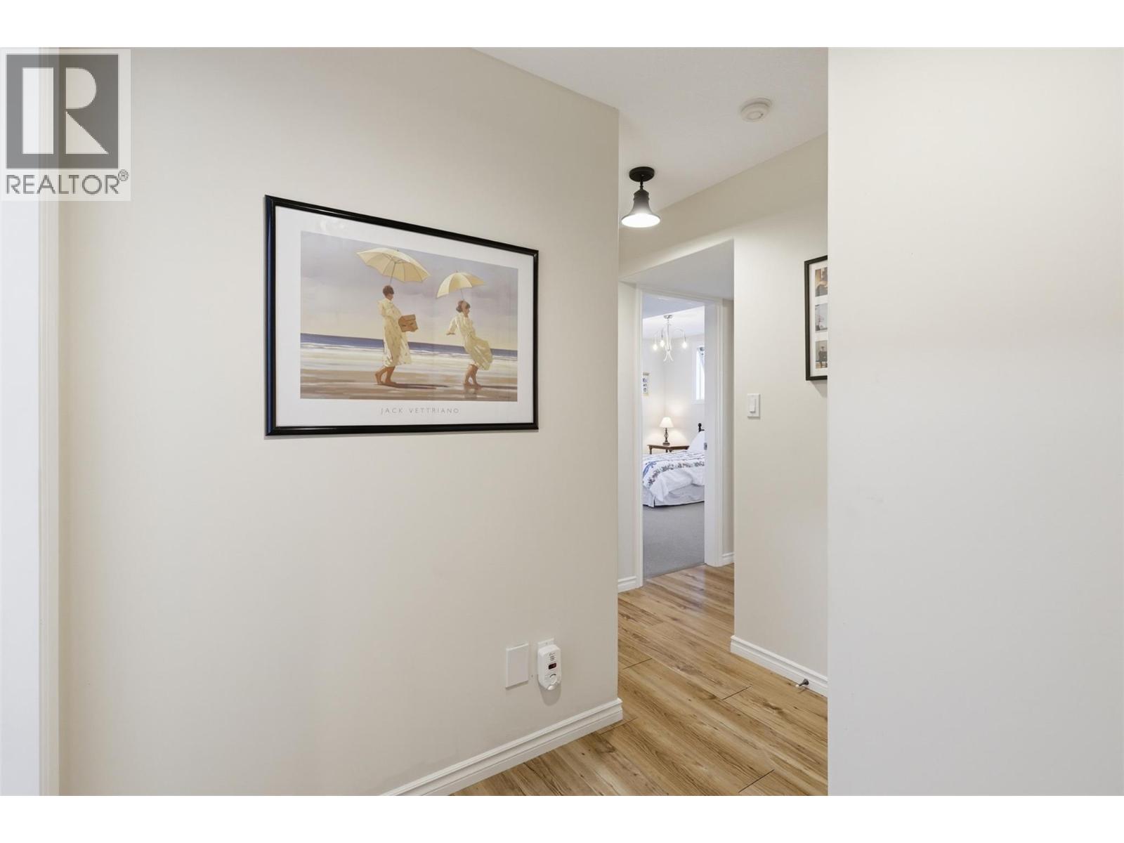 1956 Gardiner Road - 42