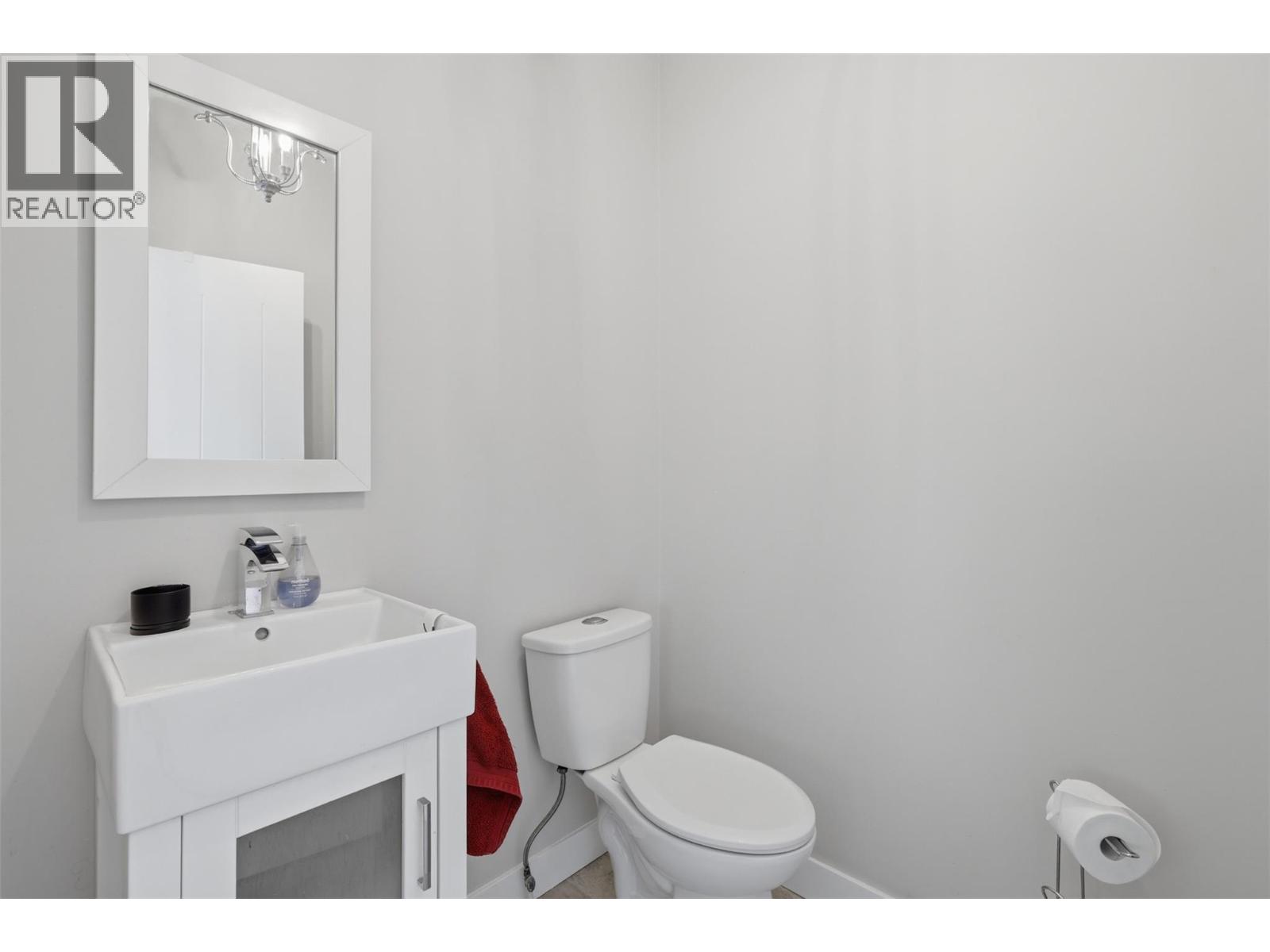 7384 Cahilty Crescent - 30