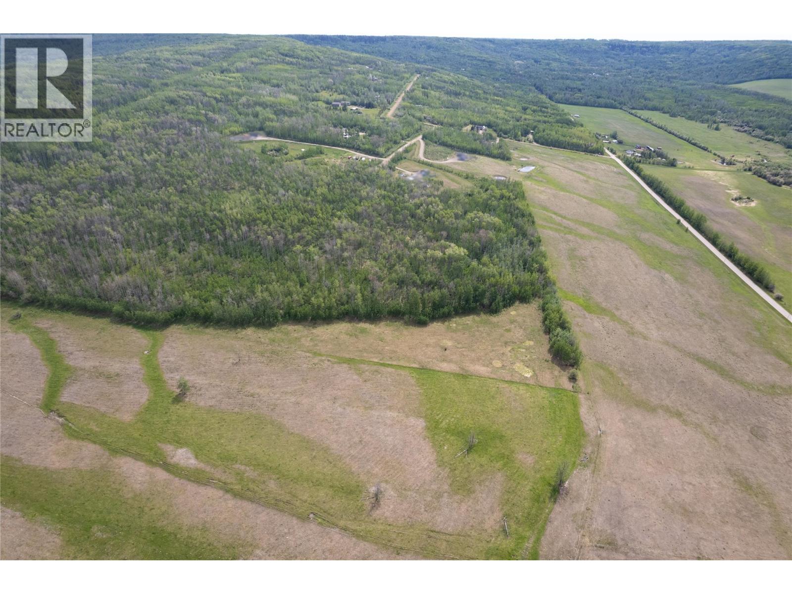 Off 227 Road, Dawson Creek — photo 2