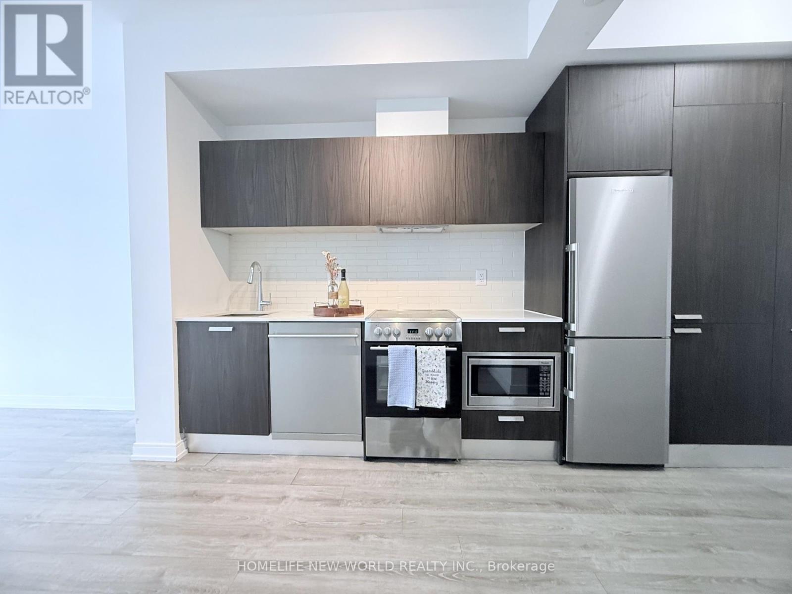 #4506 50 CHARLES STREET E - 10