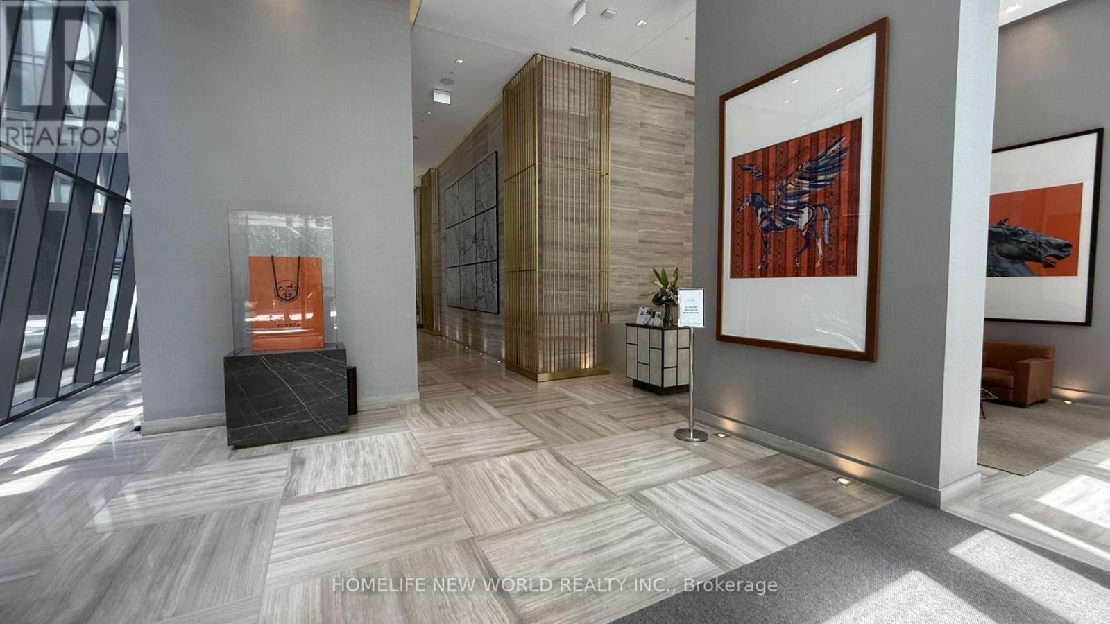 #4506 50 CHARLES STREET E - 23