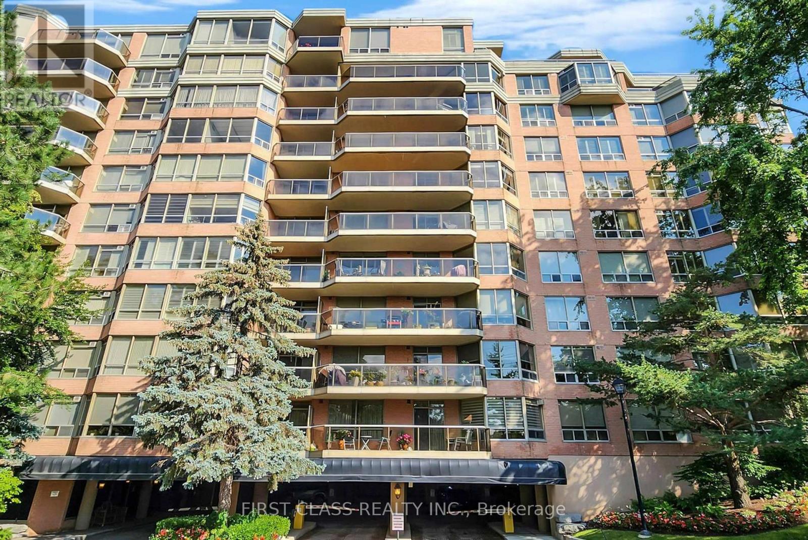 Listing photo of 902 - 3181 BAYVIEW AVENUE