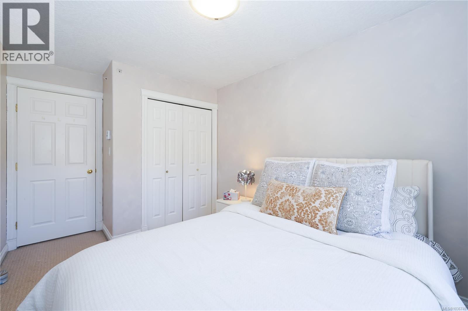 #2 172 Belmont Rd - 28