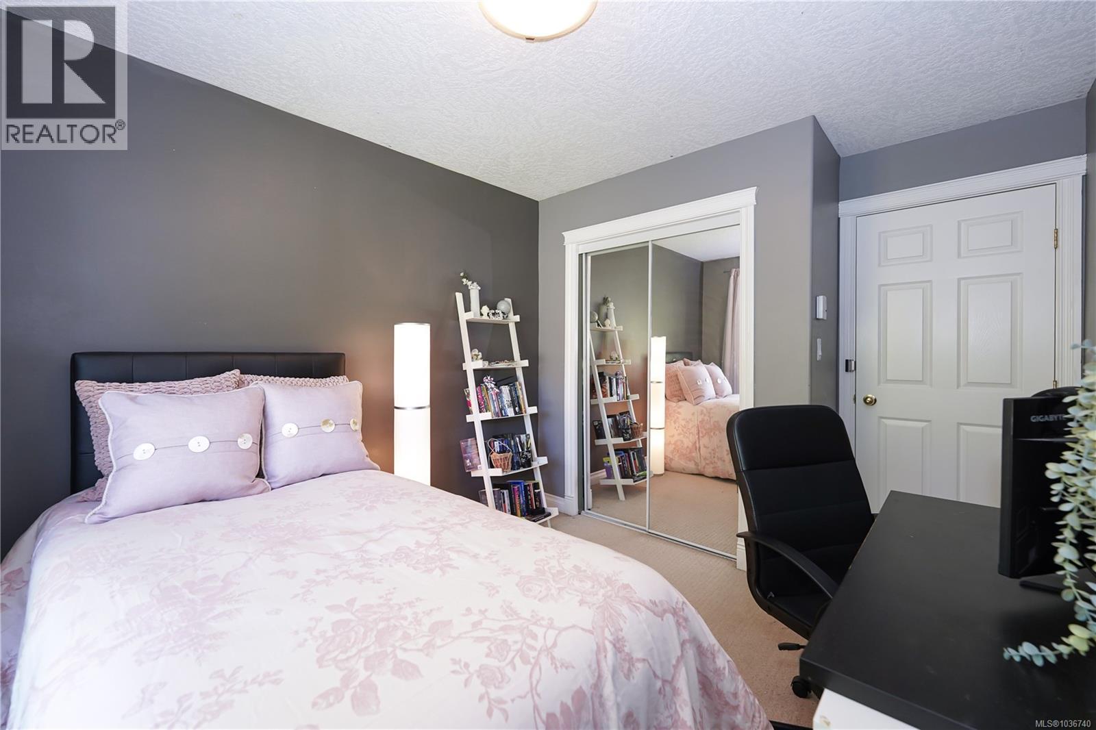 #2 172 Belmont Rd - 31