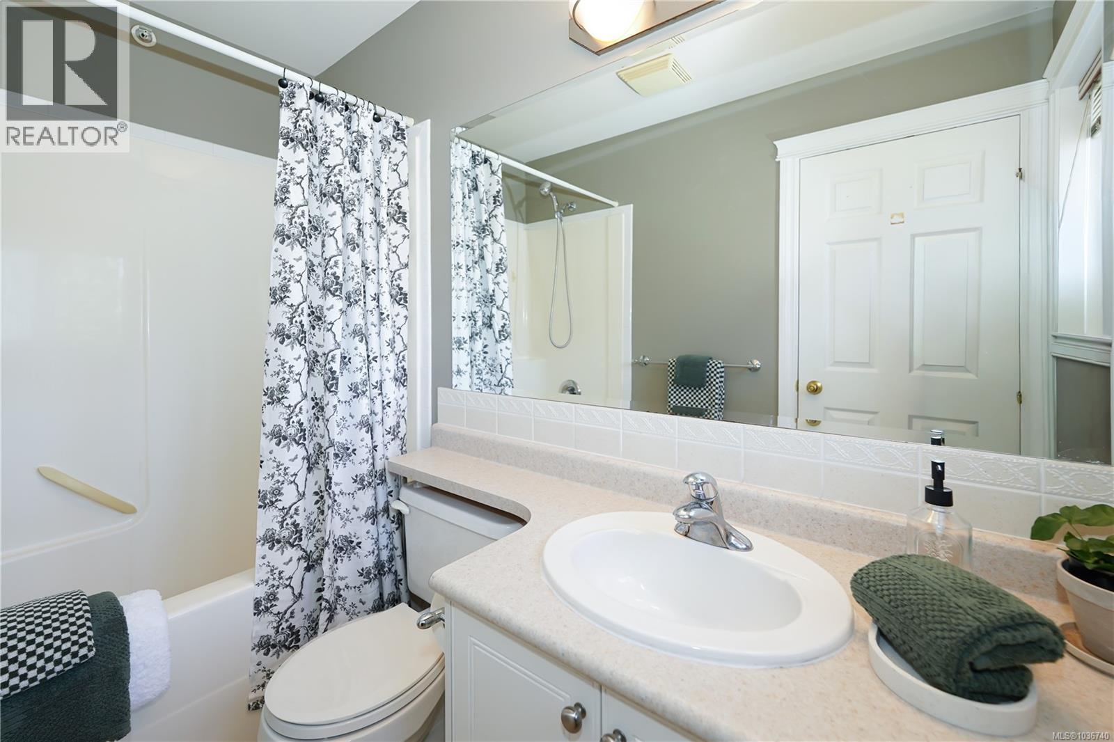 #2 172 Belmont Rd - 25