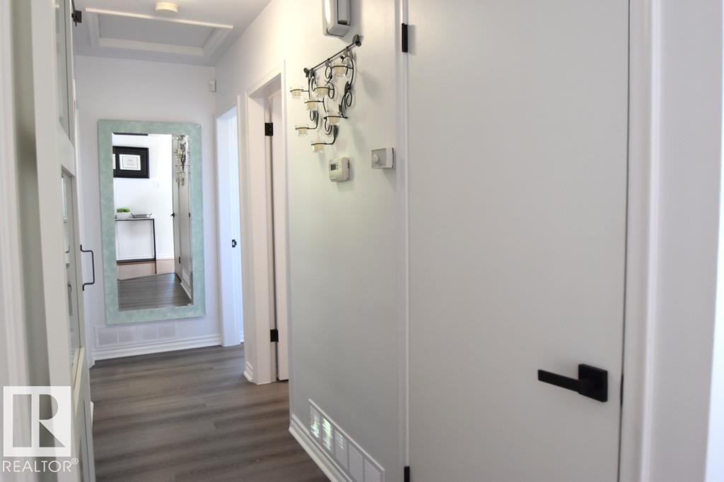 9212 132A AV NW NW — photo 24