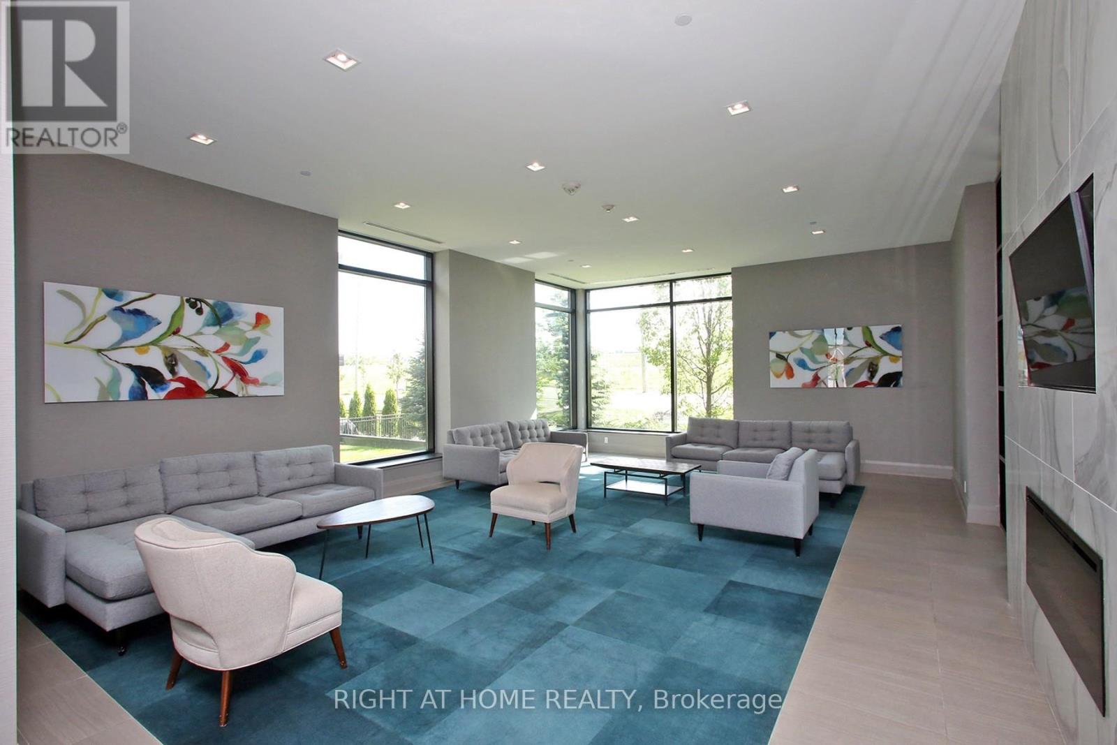 #436 555 WILLIAM GRAHAM DRIVE - 3