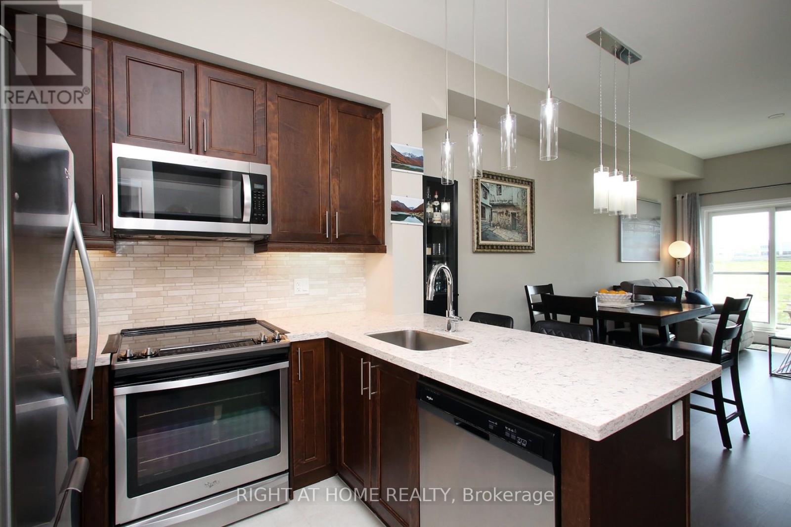#436 555 WILLIAM GRAHAM DRIVE - 9