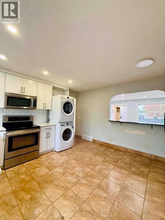 4968 Marcombe Road NE — photo 12