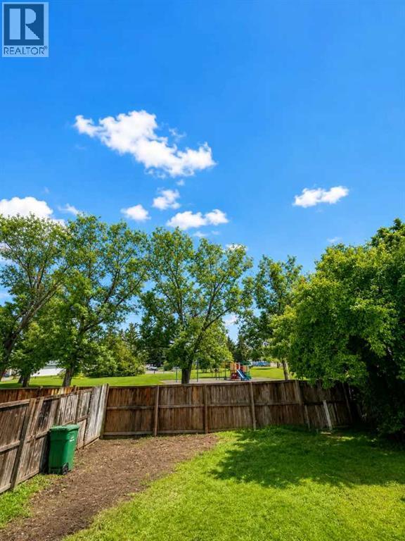 4968 Marcombe Road NE — photo 22