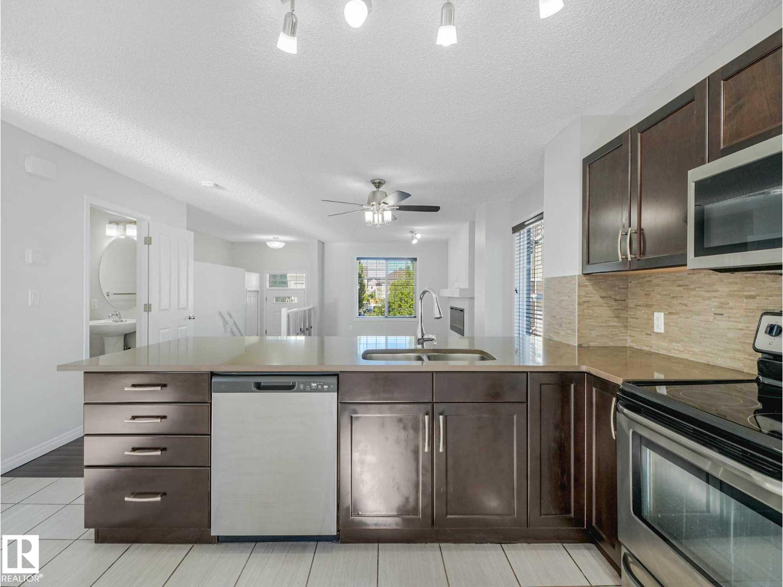 #77 4050 SAVARYN DR SW — photo 19