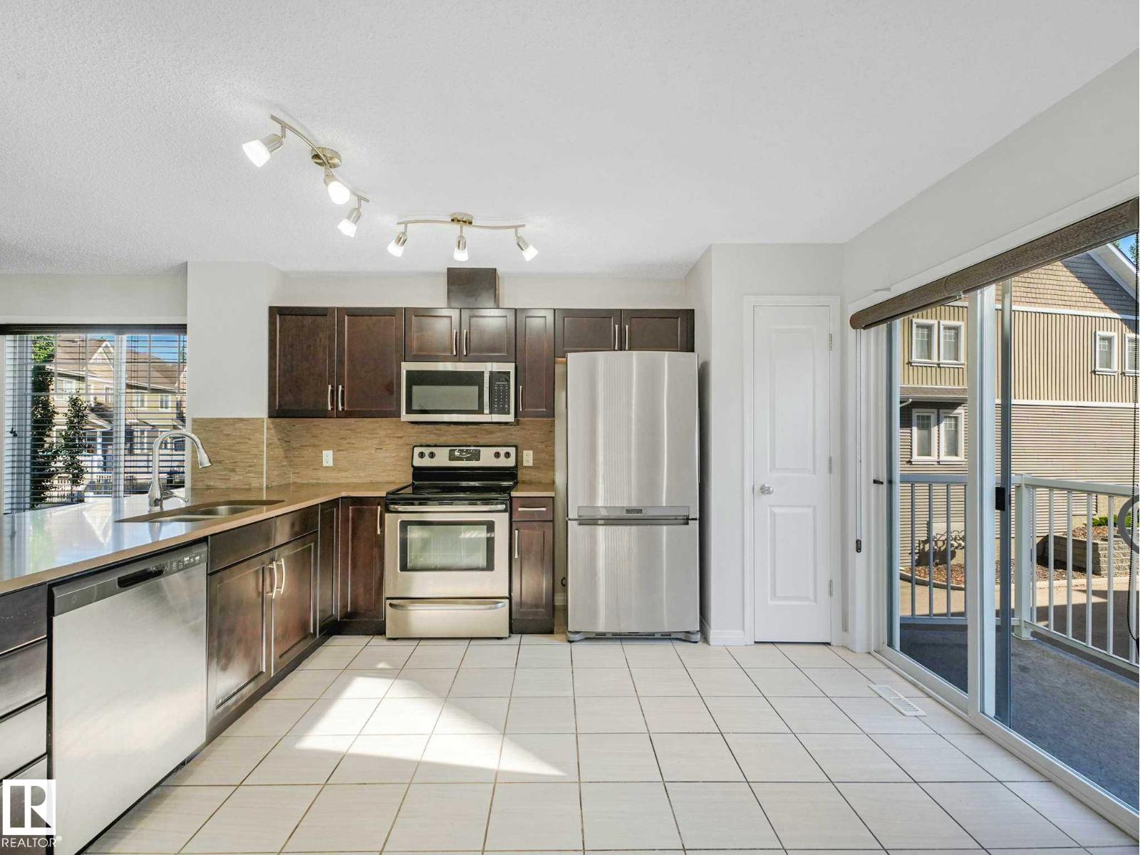 #77 4050 SAVARYN DR SW — photo 20