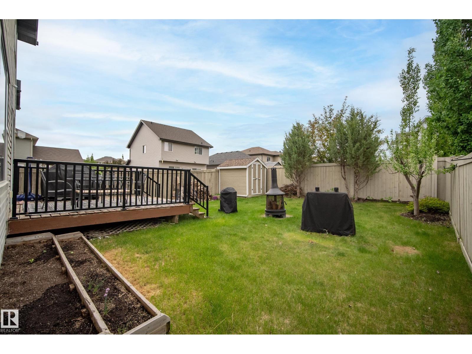 6715 19 AV SW - 42