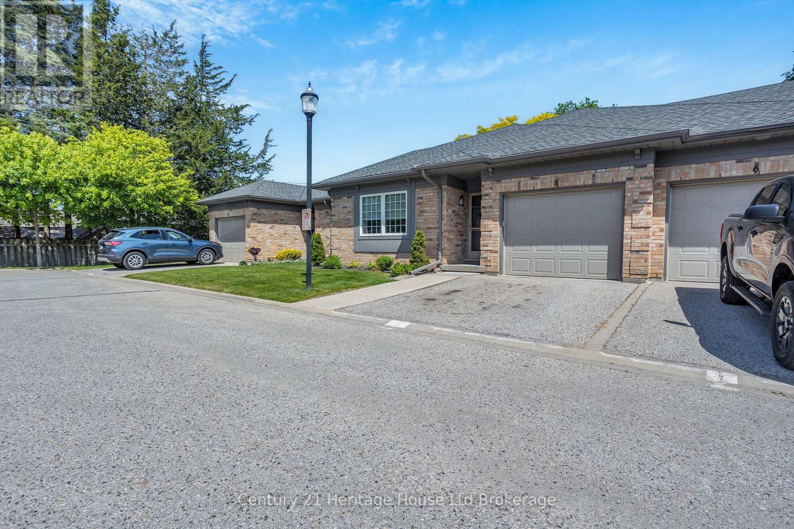 2-bedroom home for sale at 8 - 105 KING STREET, Tillsonburg ON · photo 5 of 41
