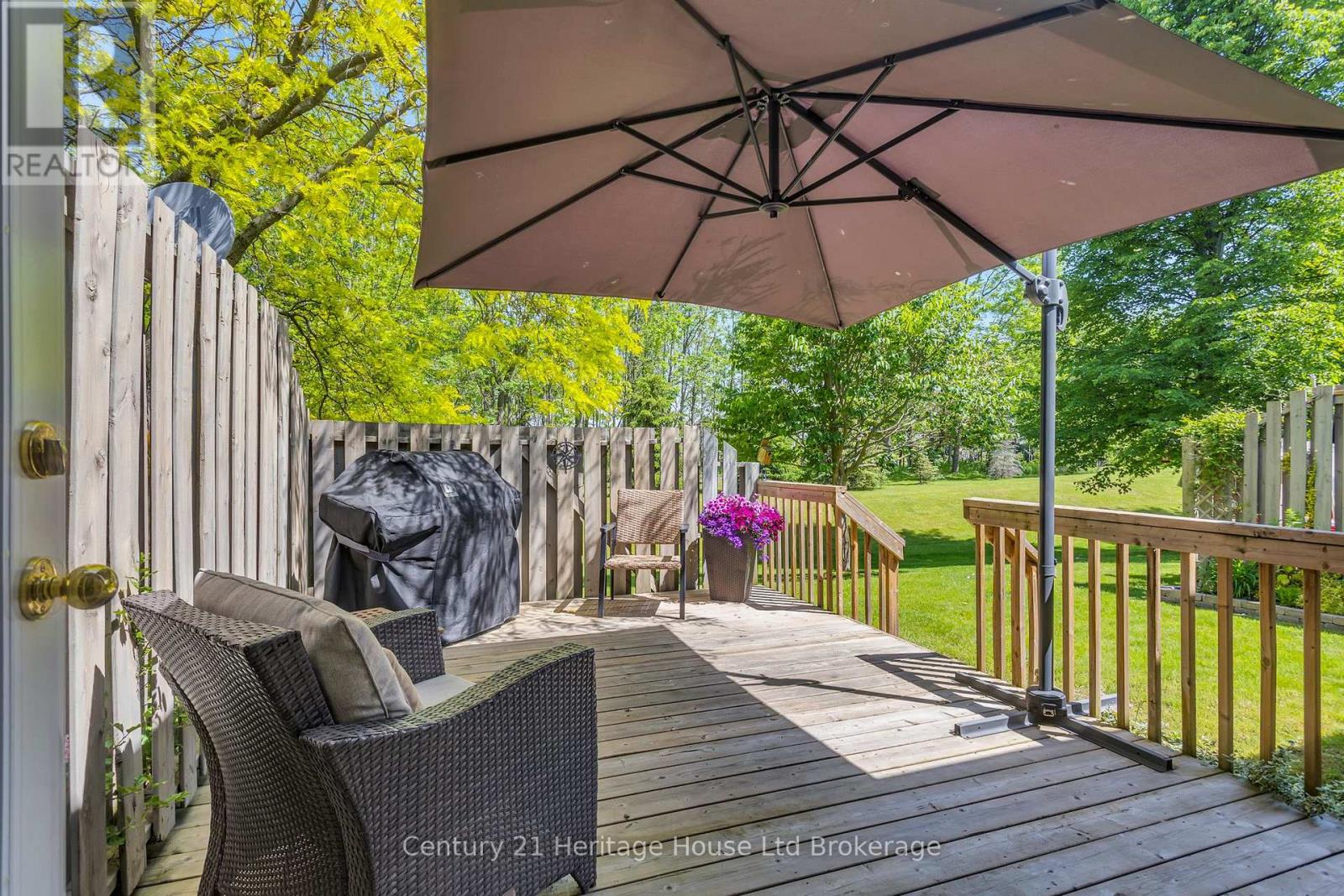 2-bedroom home for sale at 8 - 105 KING STREET, Tillsonburg ON · photo 38 of 41