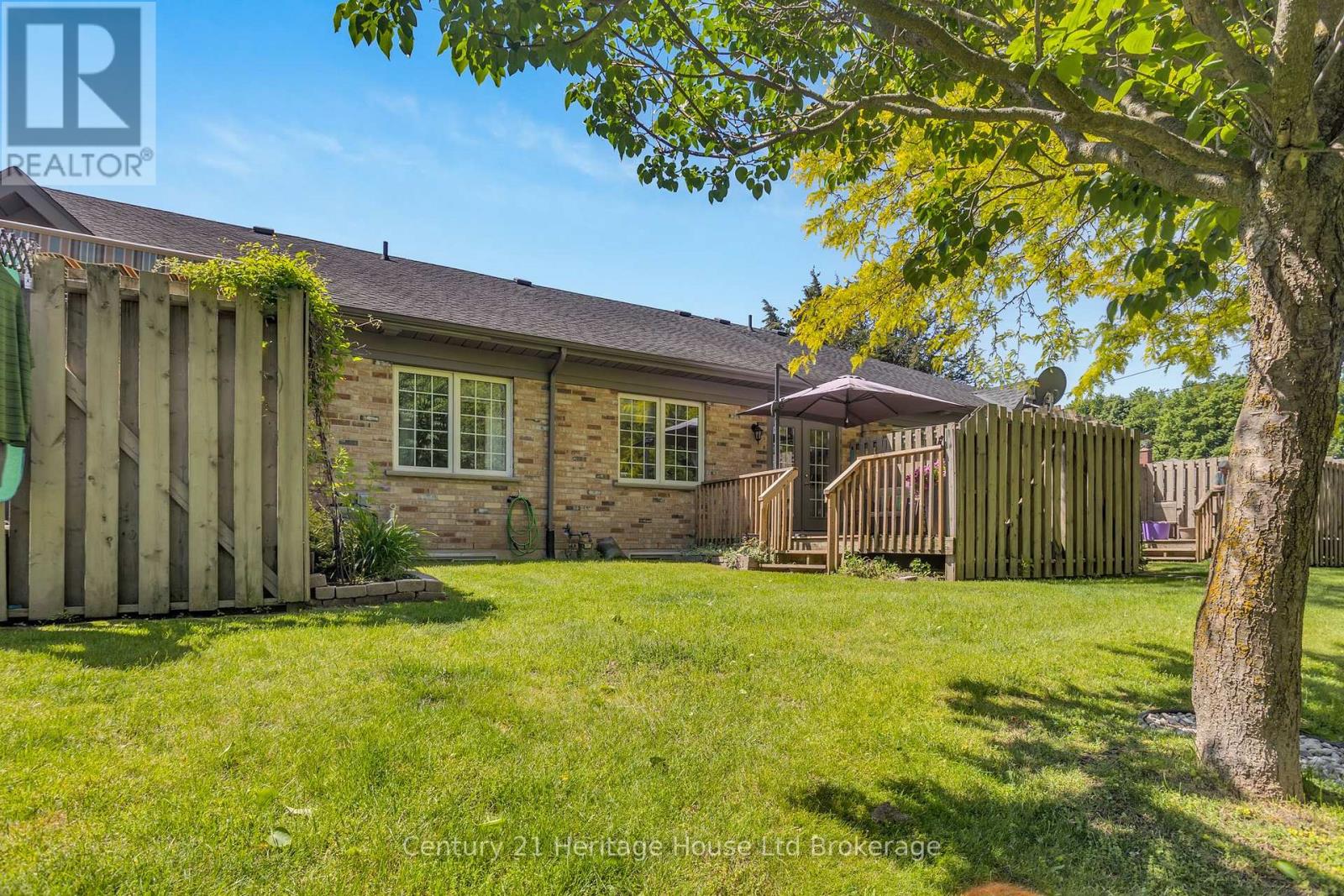 2-bedroom home for sale at 8 - 105 KING STREET, Tillsonburg ON · photo 40 of 41