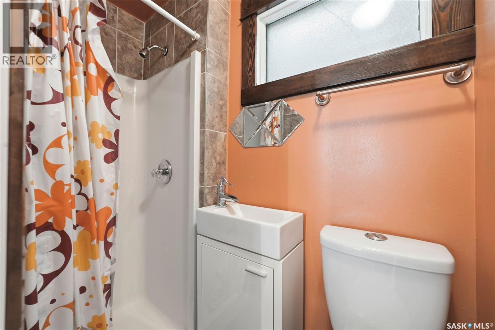 615 G AVENUE S — photo 17