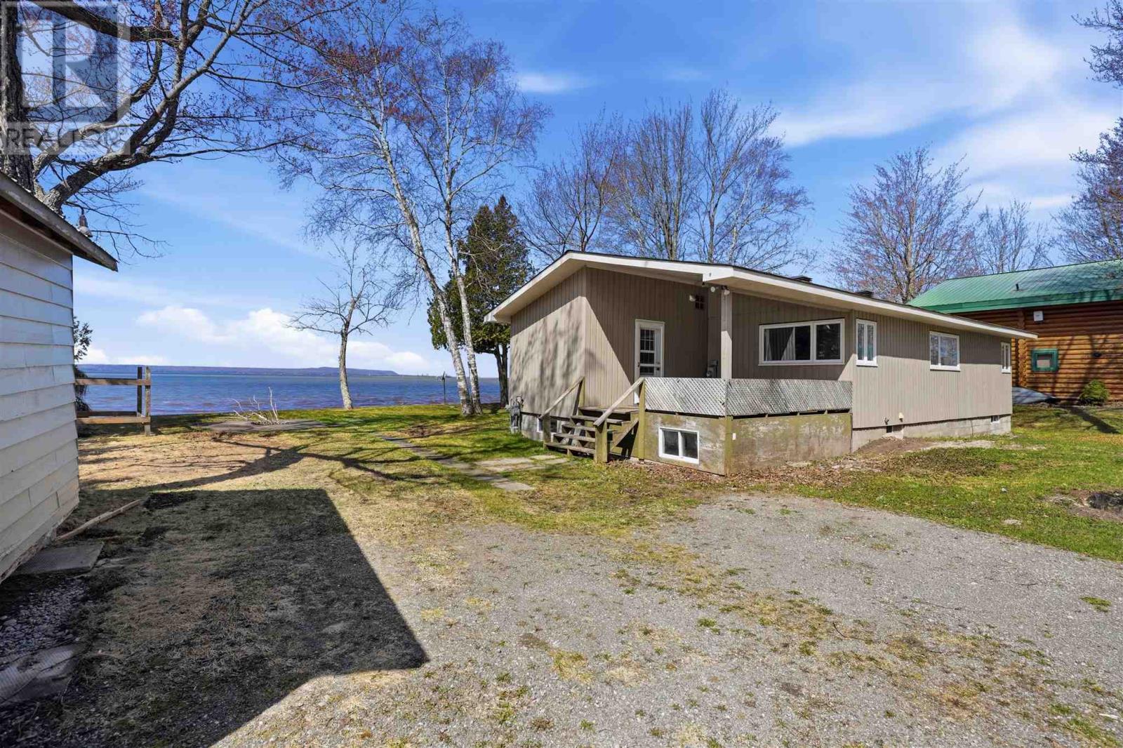 365 Sunnyside Beach RD - 3