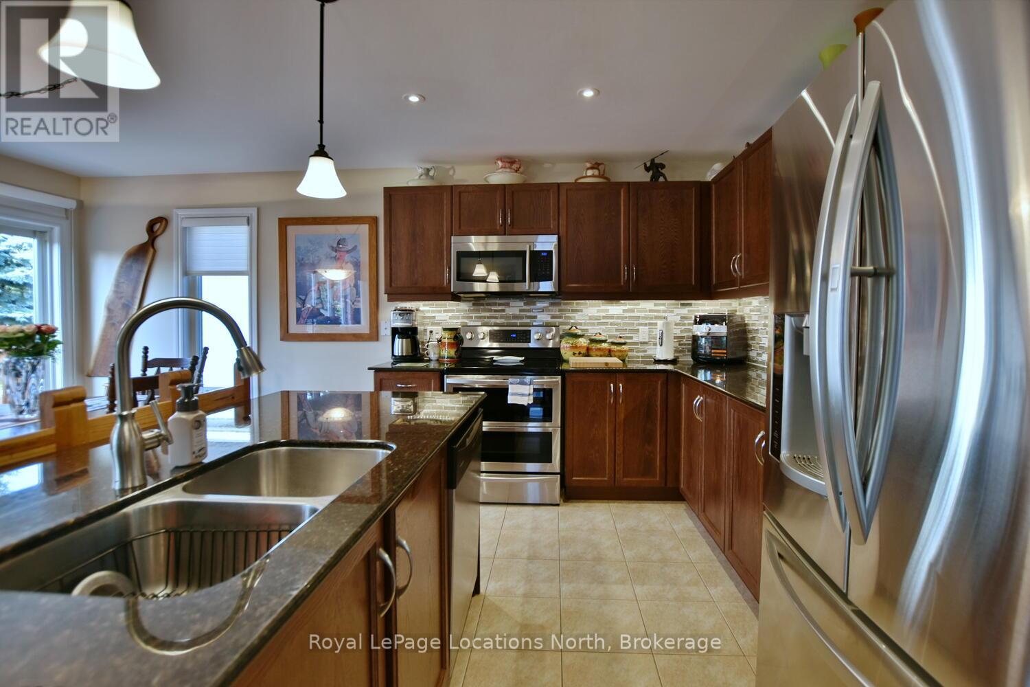 26 STARBOARD CIRCLE - 44