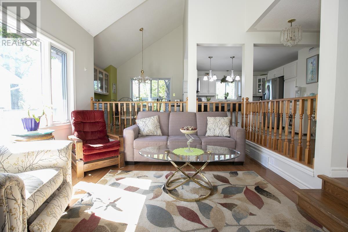 180 Millcreek DR - 12