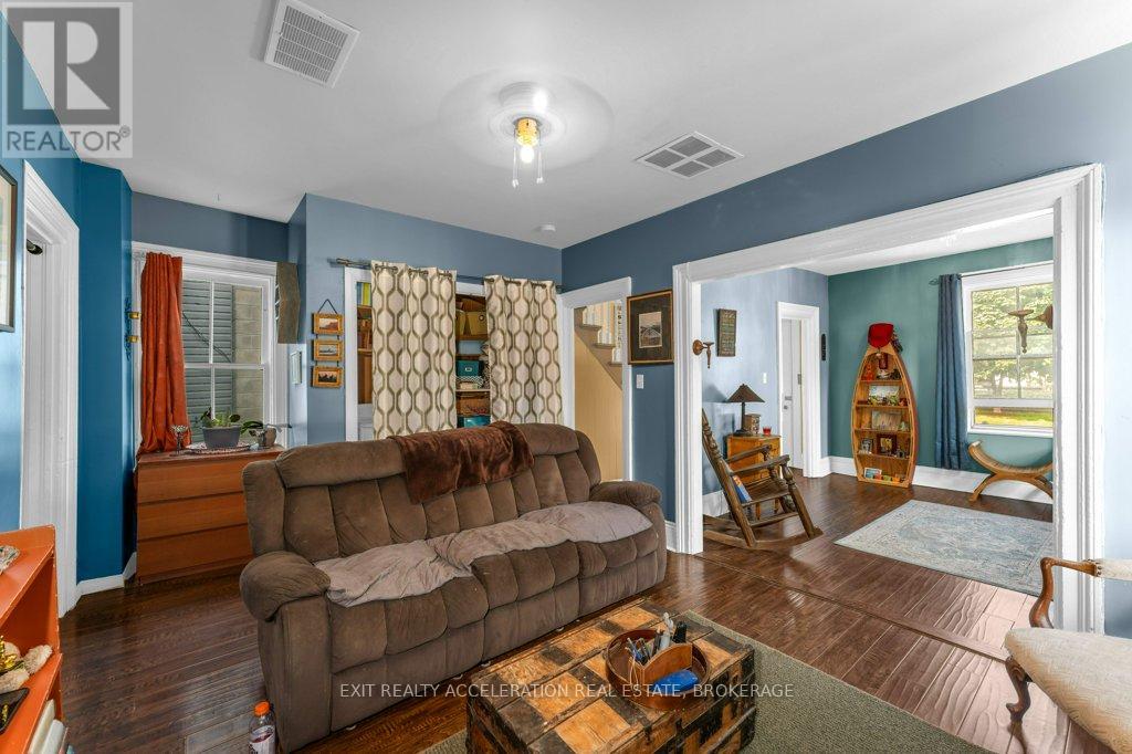 163 GREEN STREET - 12