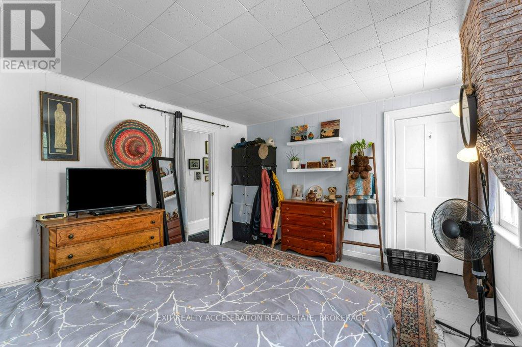 163 GREEN STREET - 25