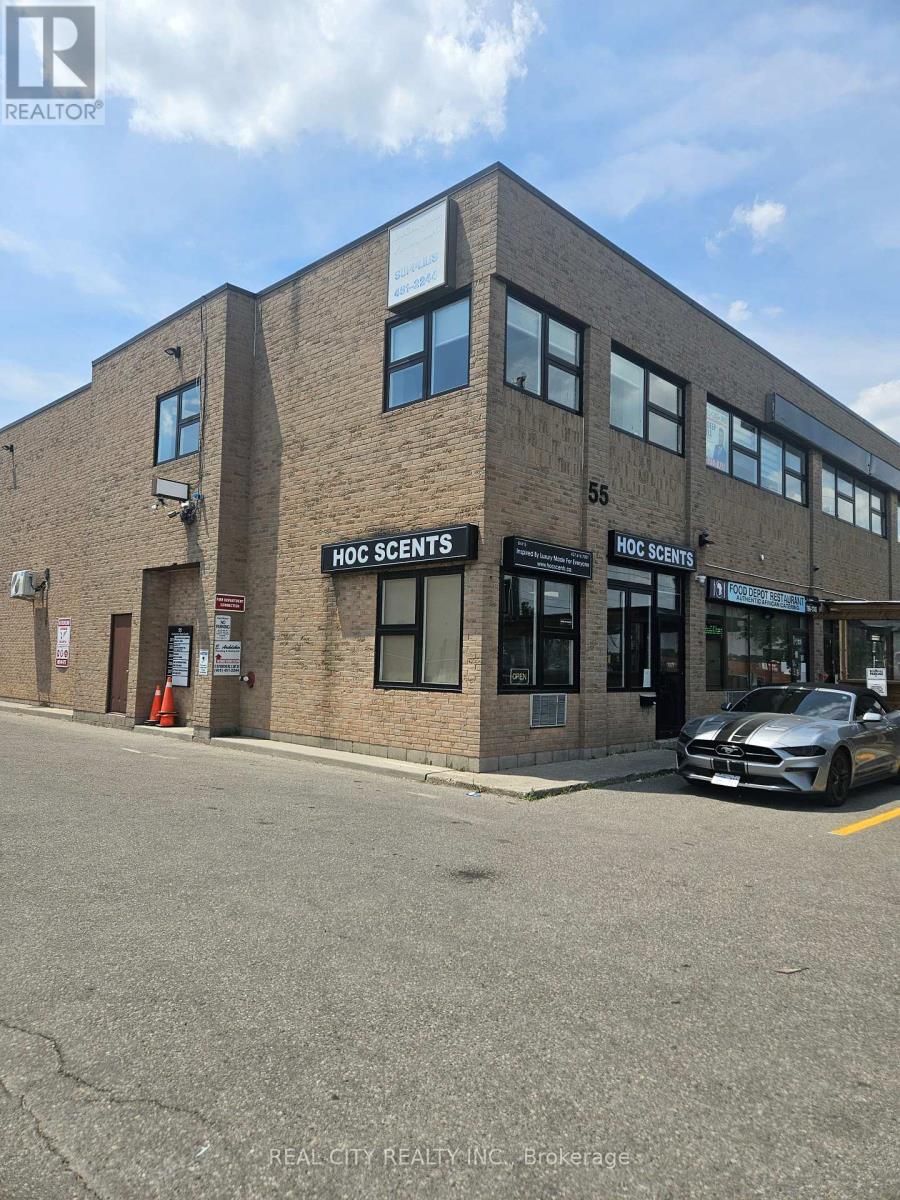 55 RUTHERFORD ROAD S