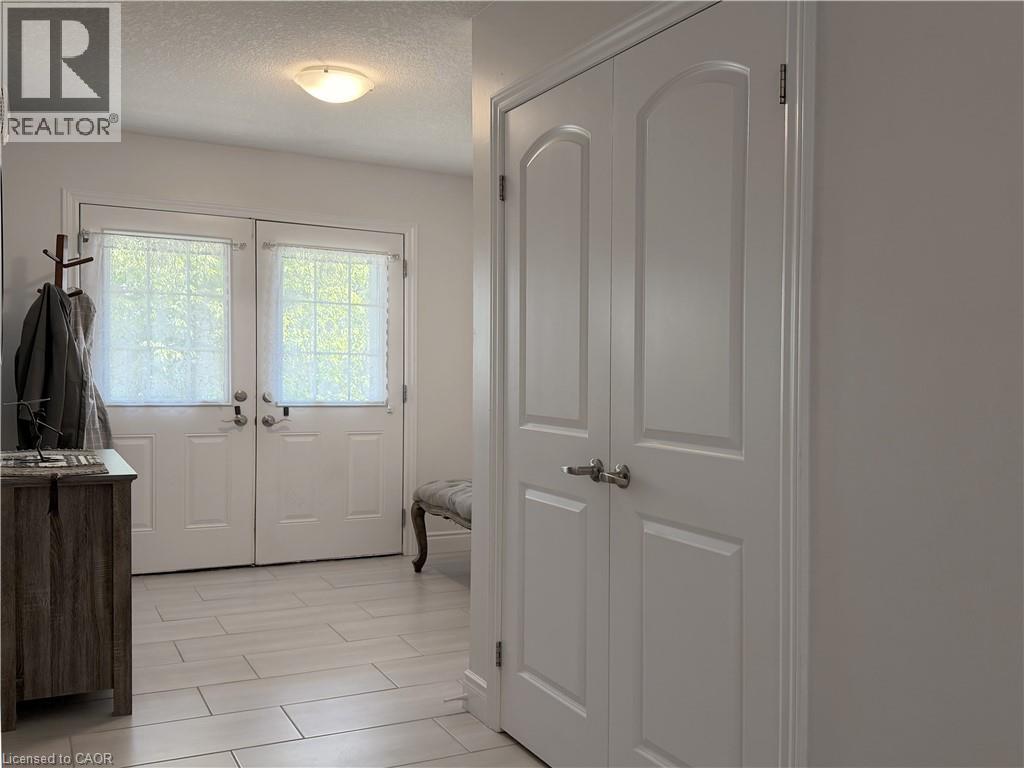 4-bedroom home for sale at 269 WOODWAY Trail, Simcoe ON · photo 5 of 50