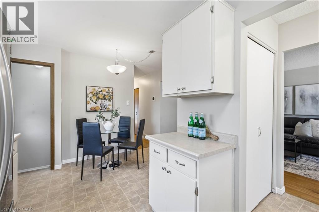 613 DOGWOOD Lane - 10