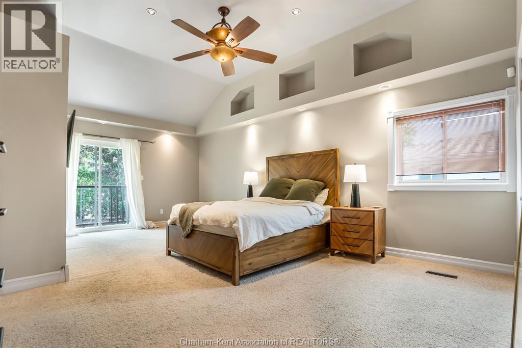 74 UNIVERSITY DRIVE - 22