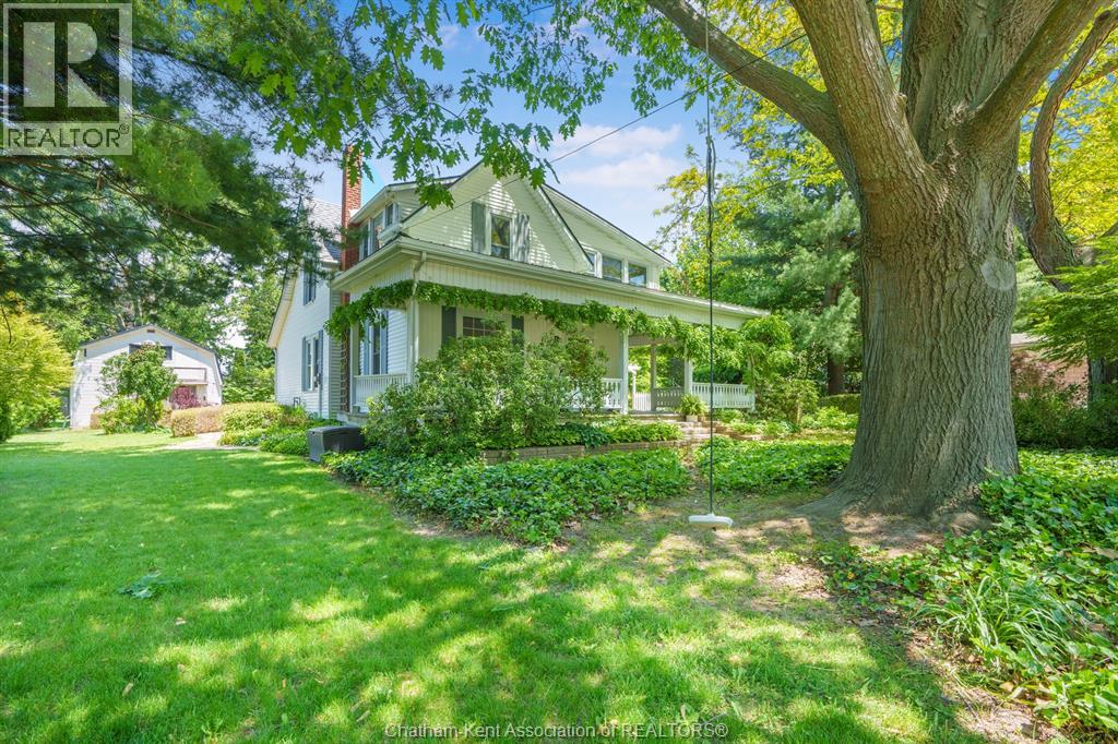 38 Harold STREET South - 2