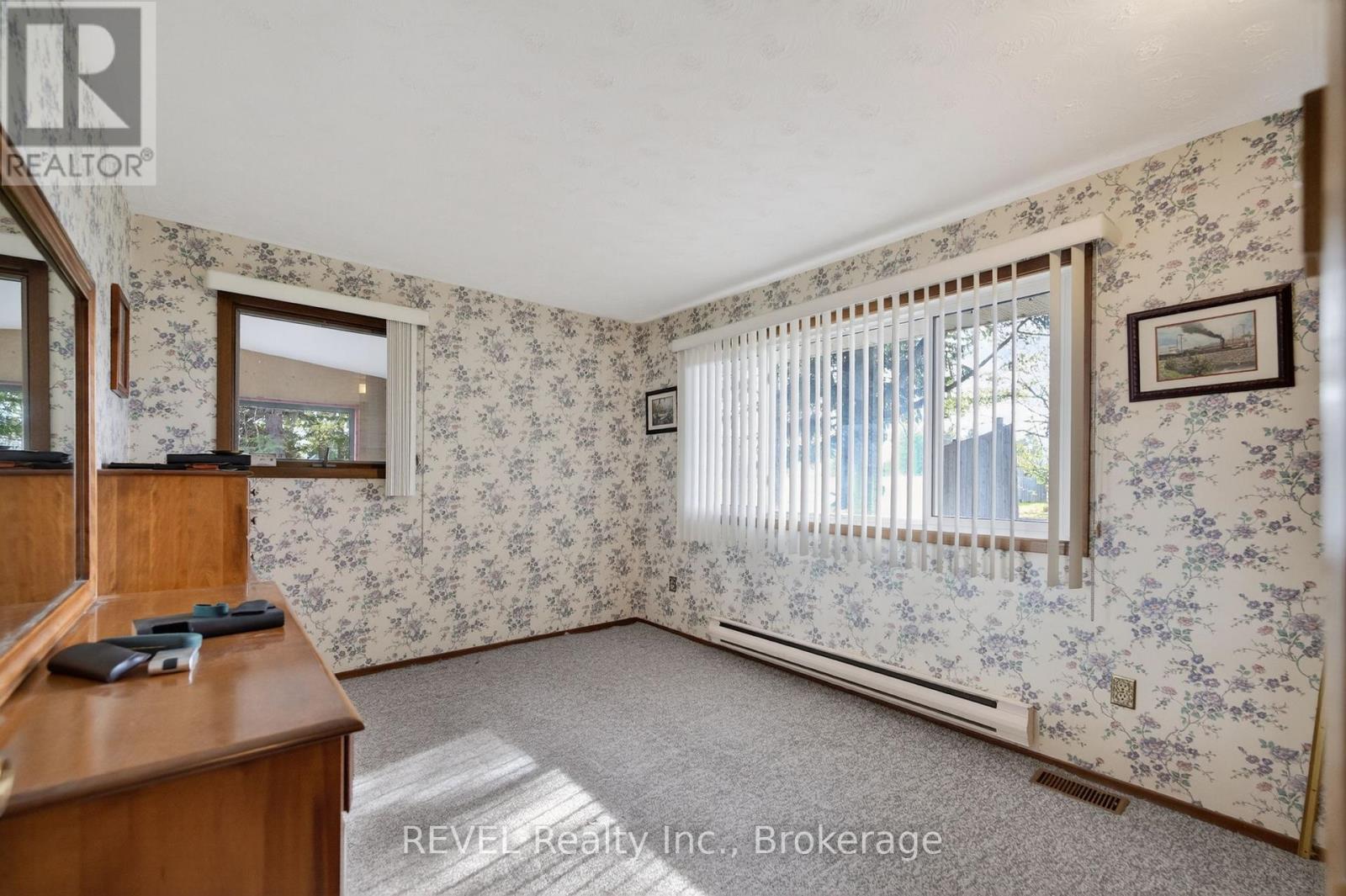 2010 HANSLER STREET - 20