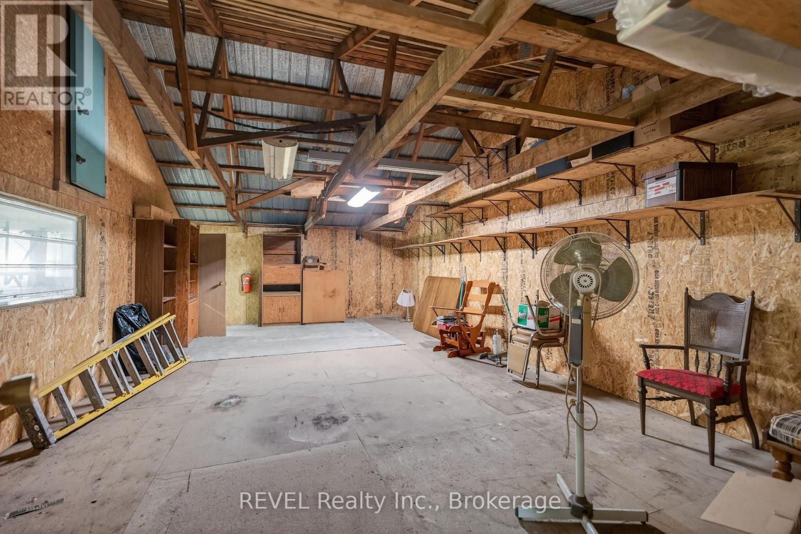 2010 HANSLER STREET - 46