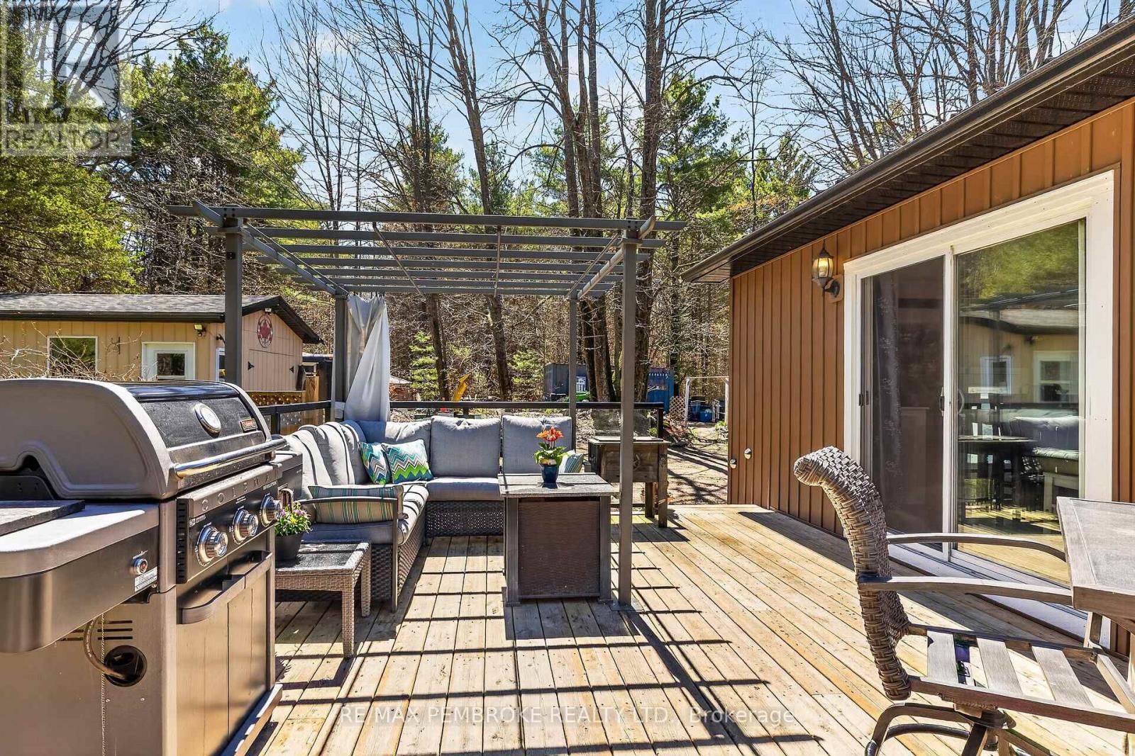 1346 STATION HILL ROAD - 34