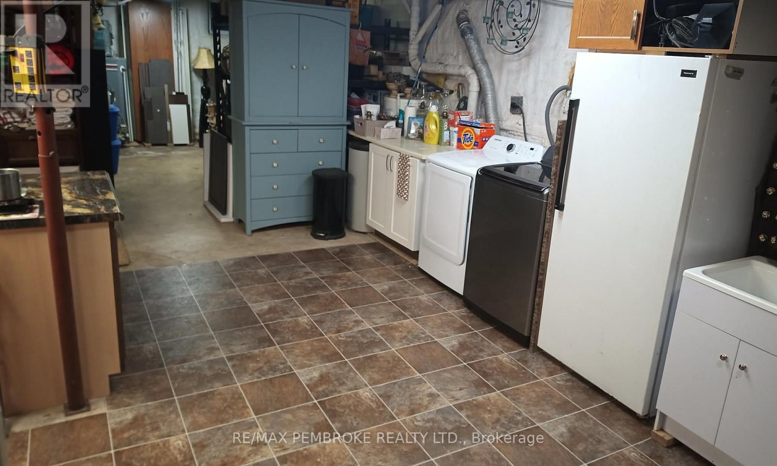 1346 STATION HILL ROAD - 48