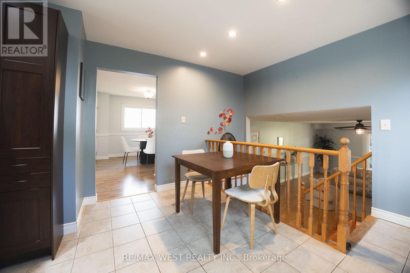 14 SOUCH COURT - 14