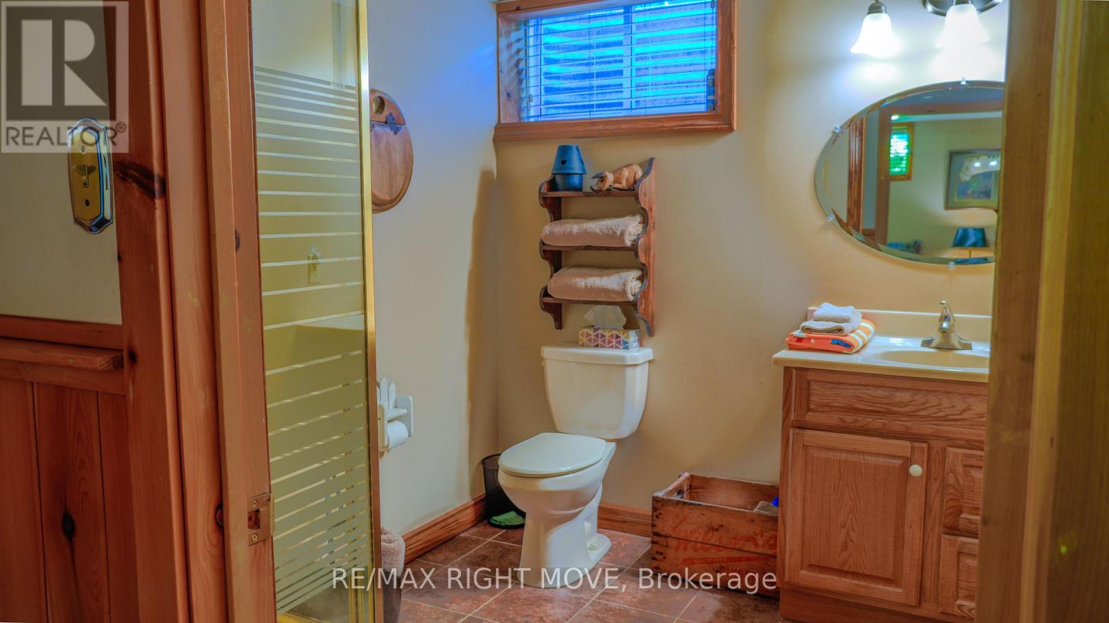 1092 COWBELL LANE - 32