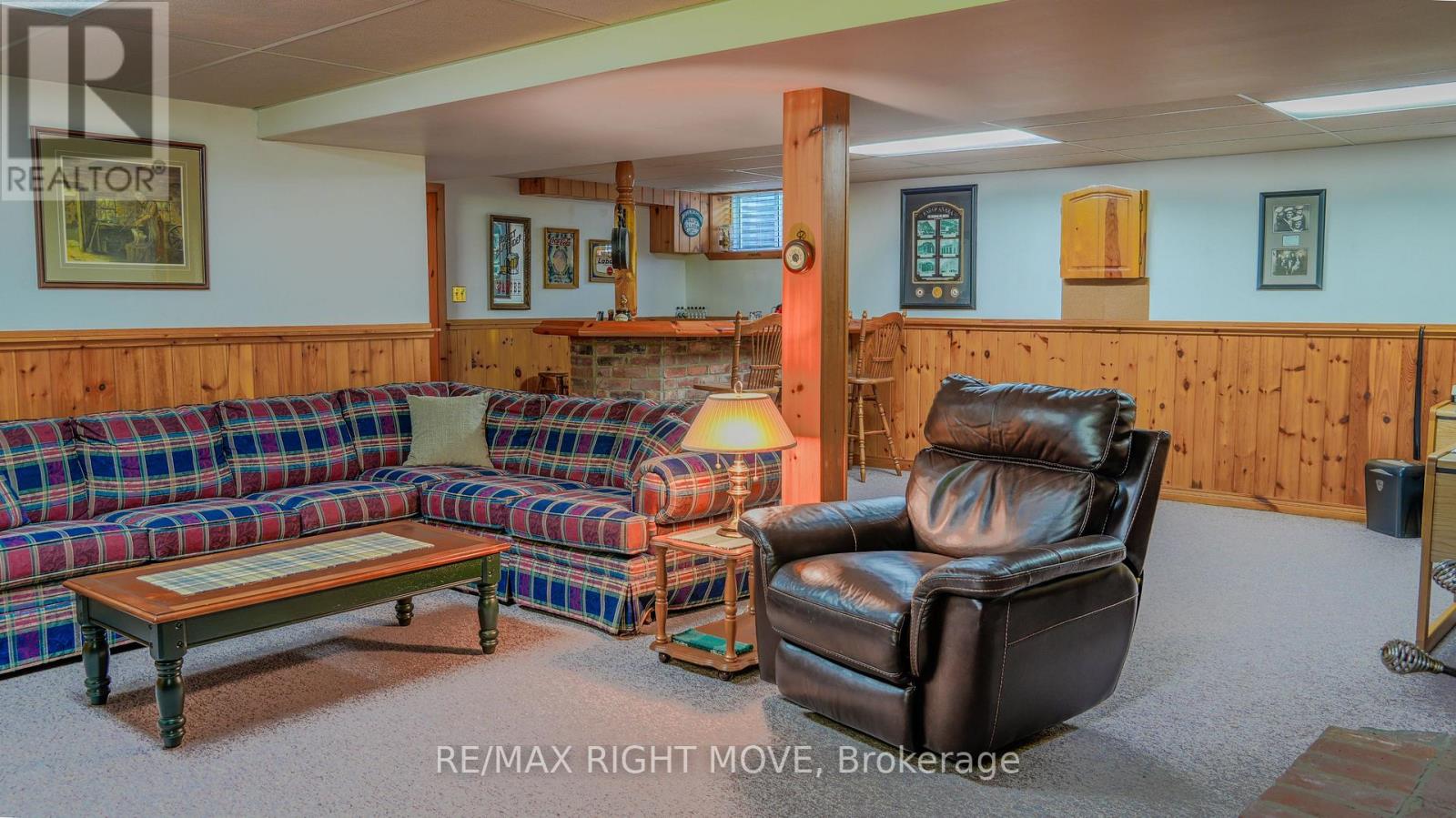 1092 COWBELL LANE - 34