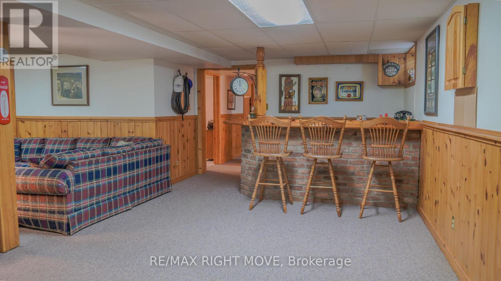 1092 COWBELL LANE - 35