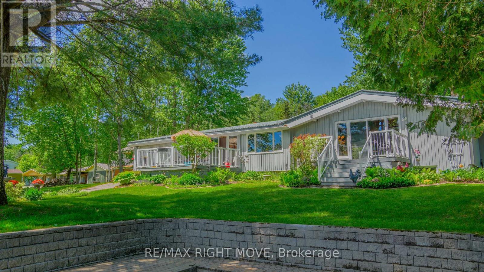 1092 COWBELL LANE - 43