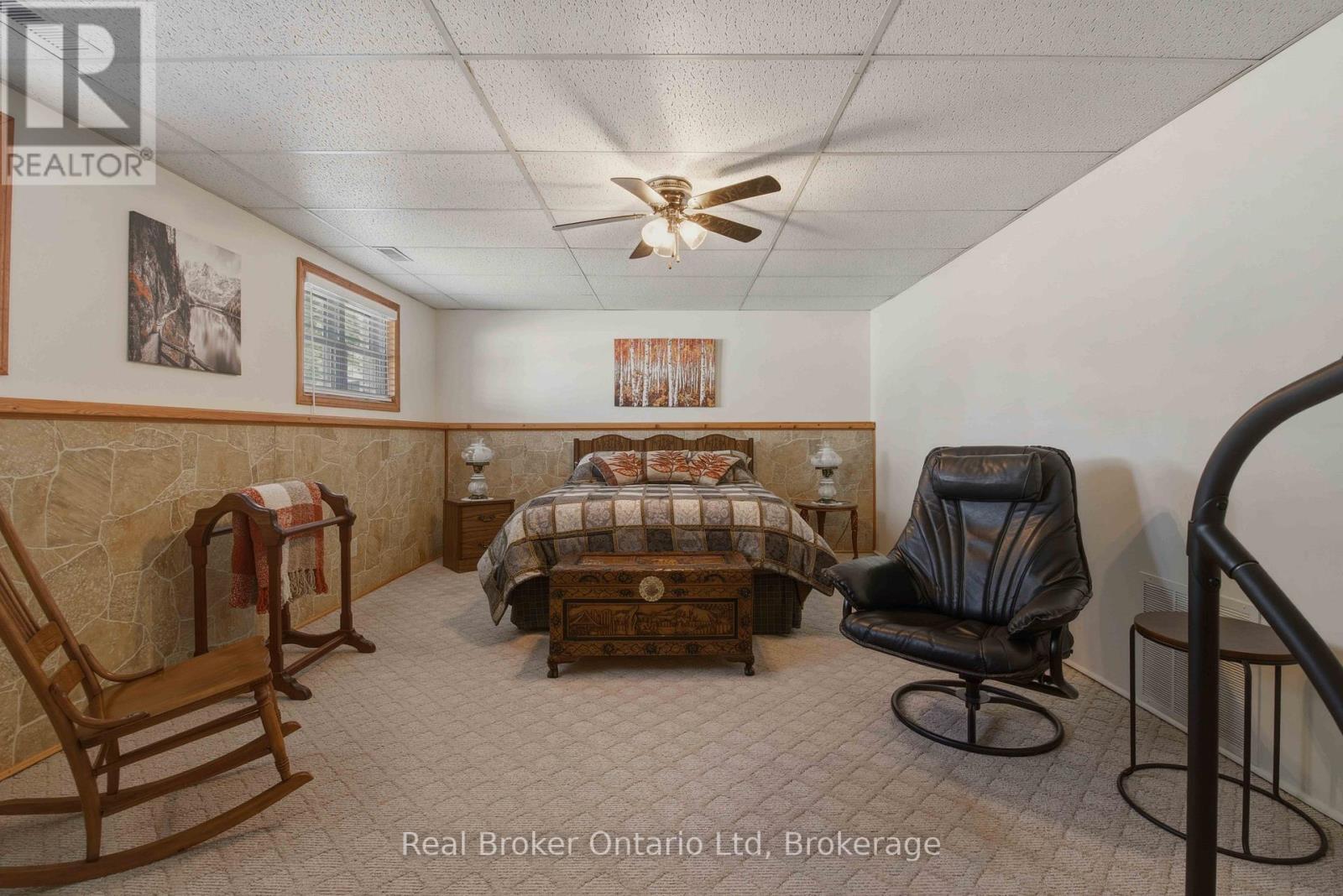 122318 GREY RD 5 - 31