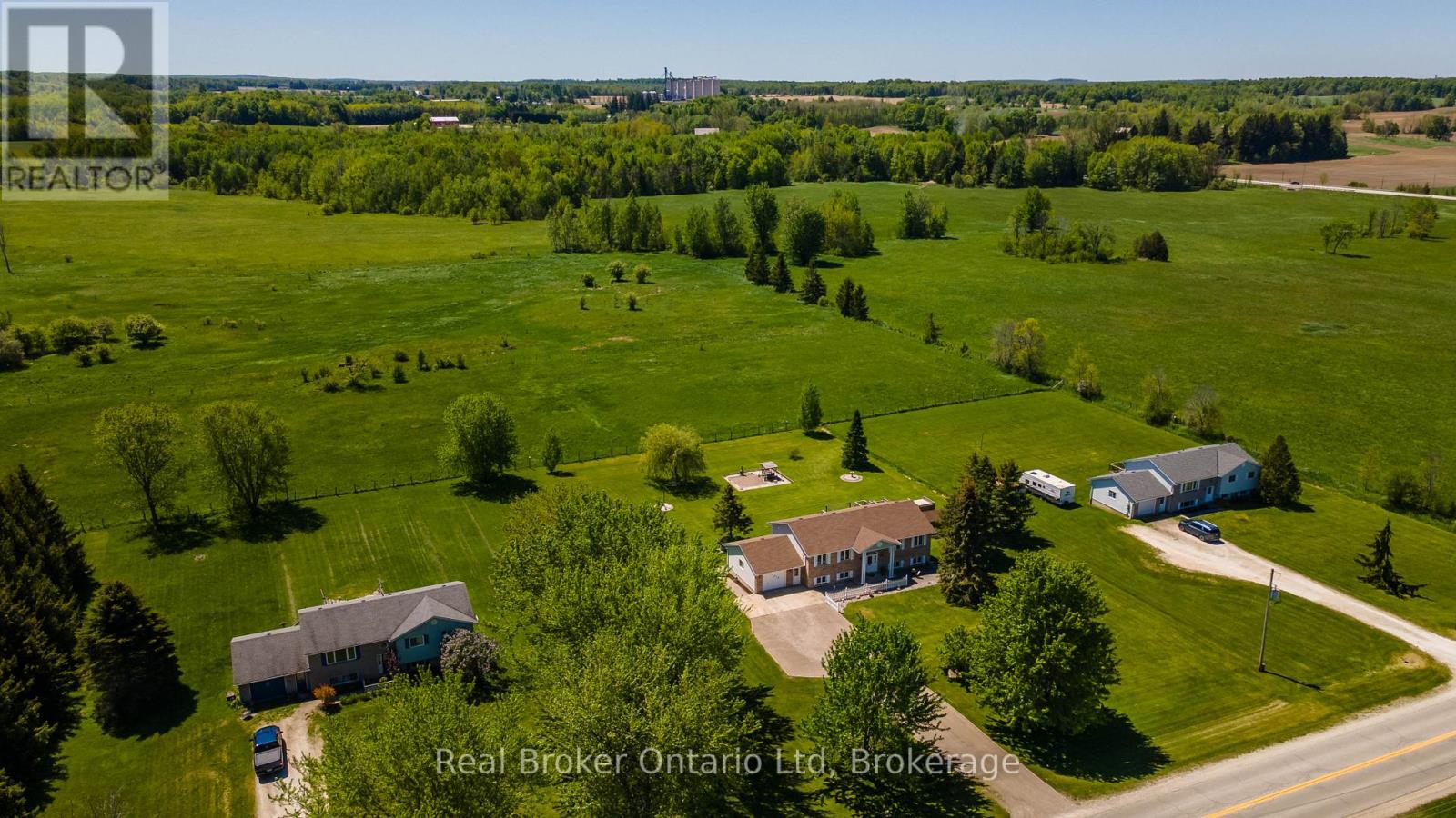 122318 GREY RD 5 - 43
