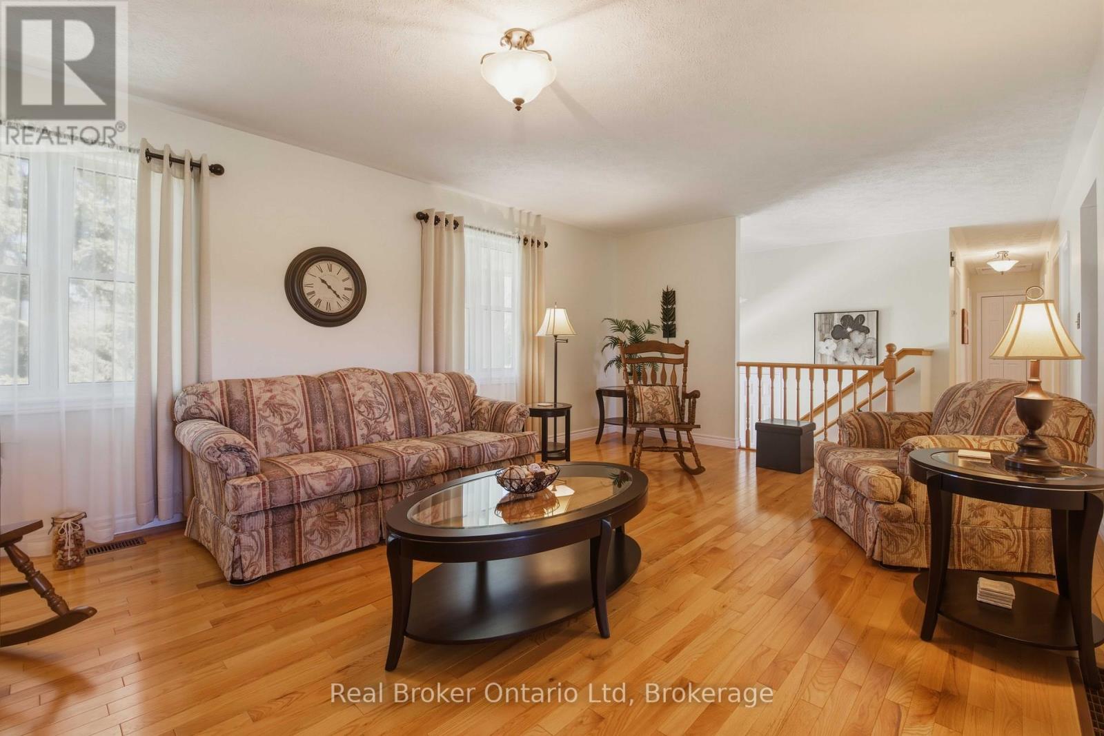 122318 GREY RD 5 - 7