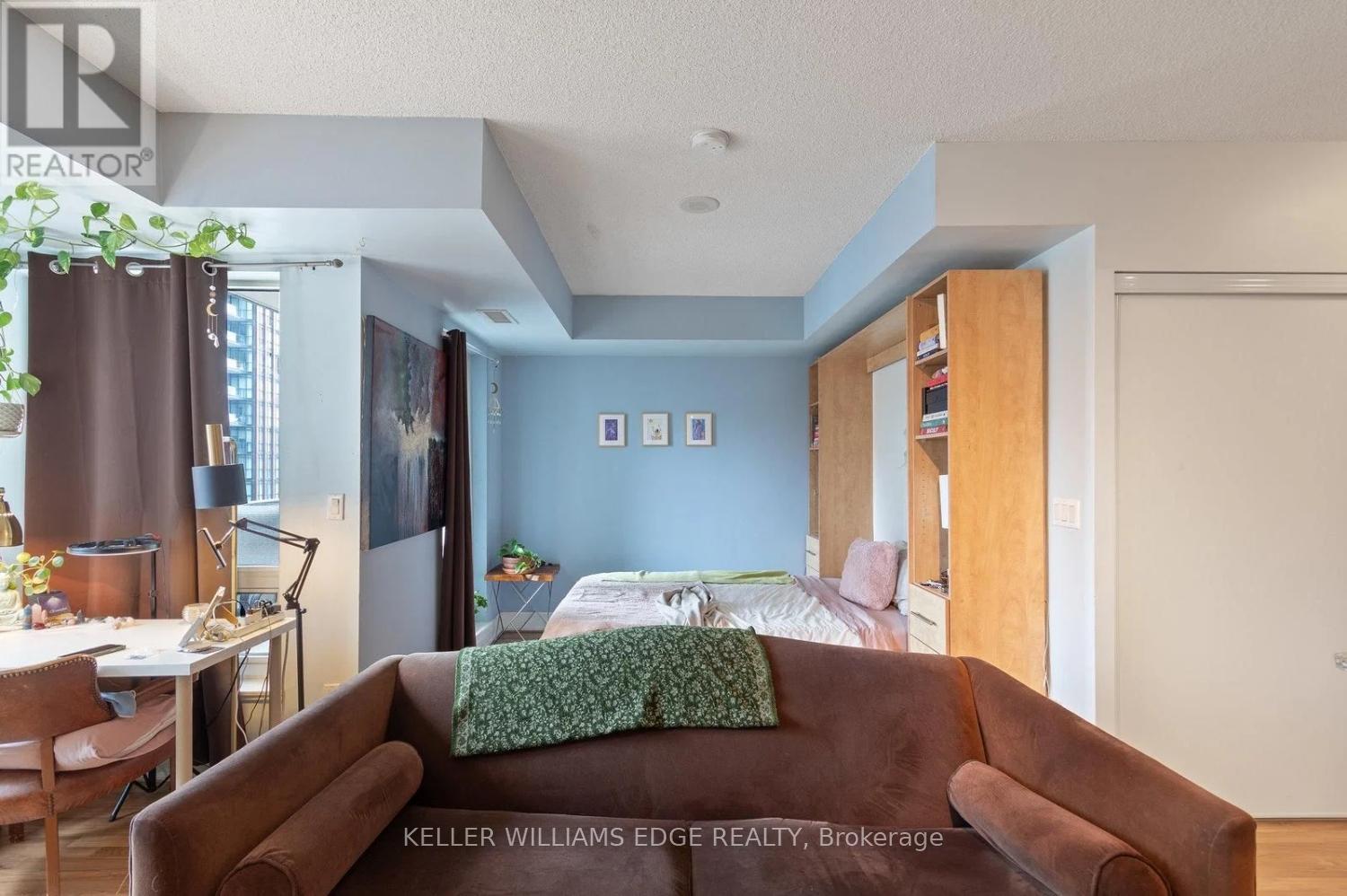 #1408 8 SCOLLARD STREET - 12