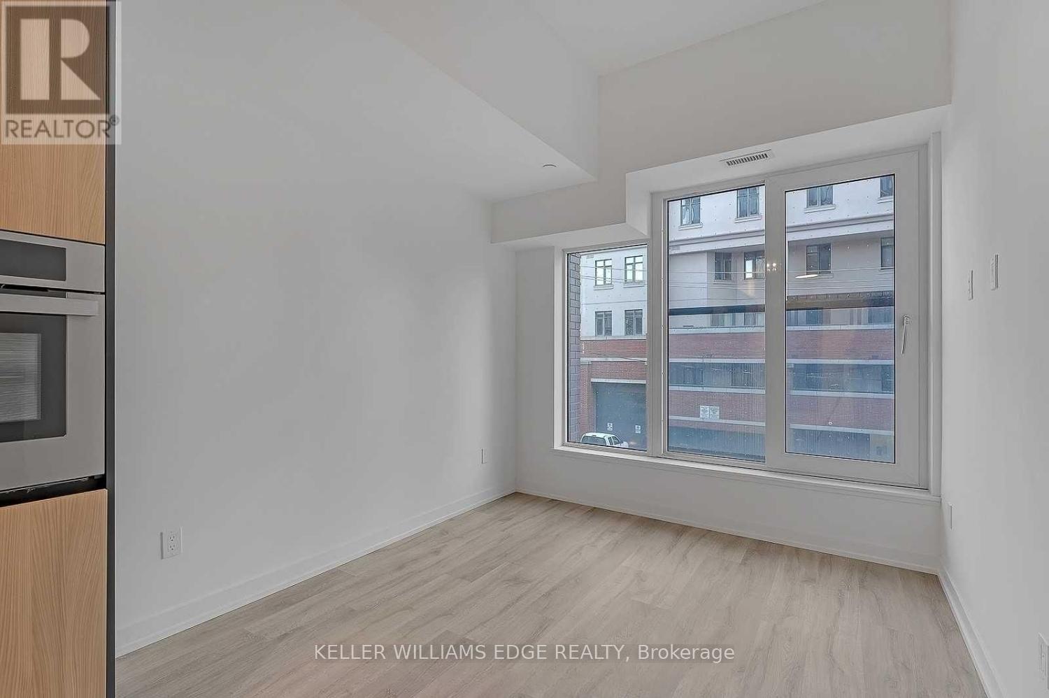 #202 2 AUGUSTA AVENUE - 6