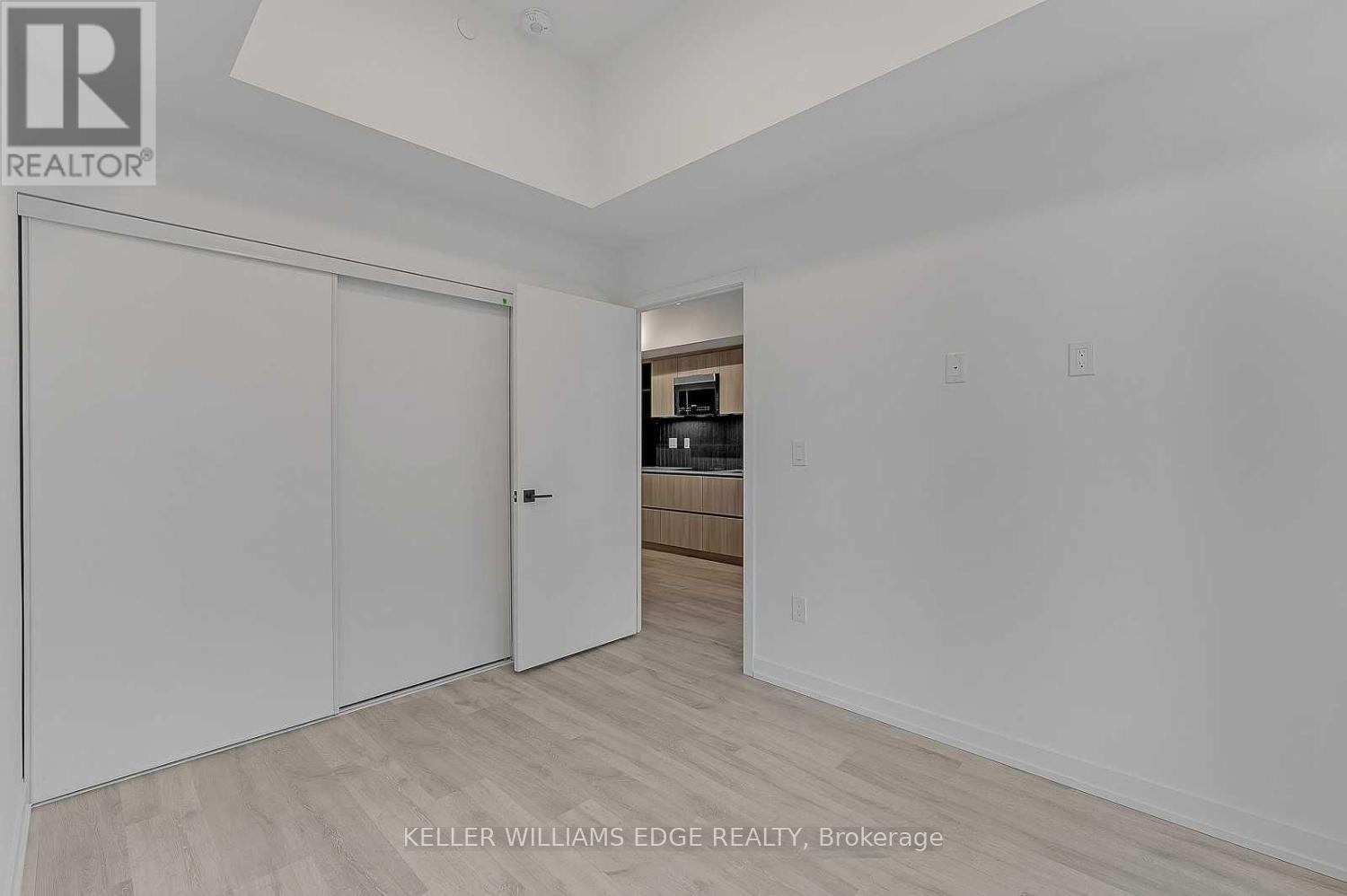 #202 2 AUGUSTA AVENUE - 8