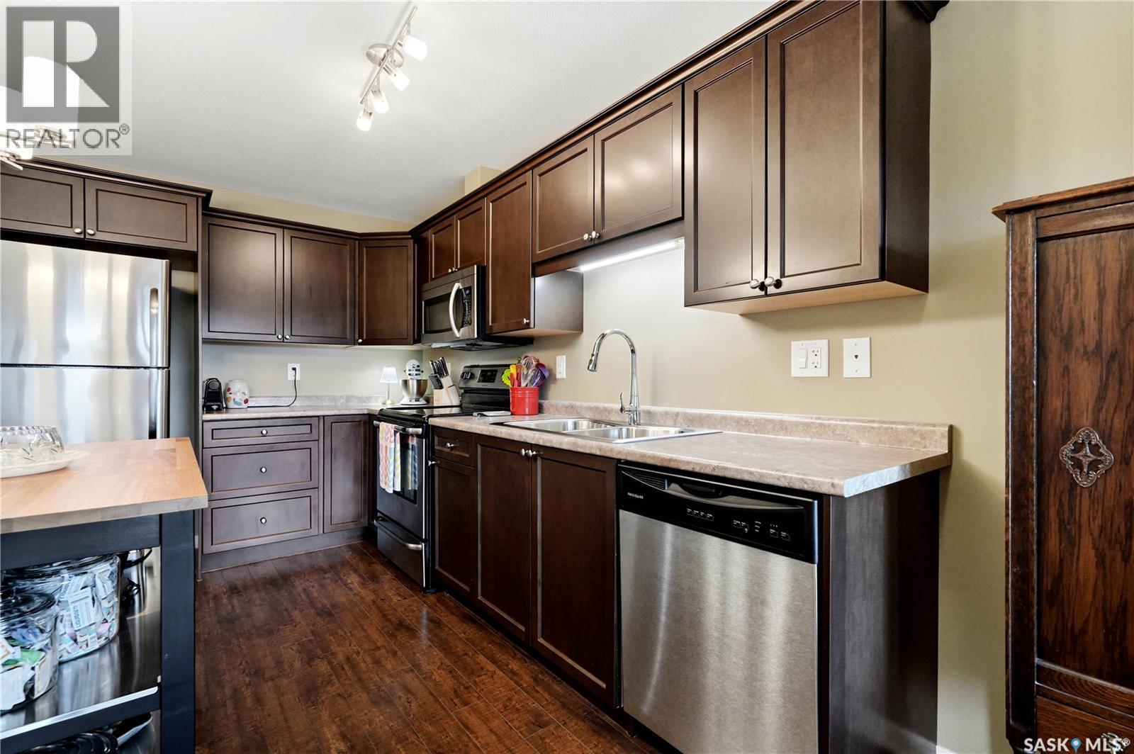 5314 110 Willis CRESCENT — photo 10