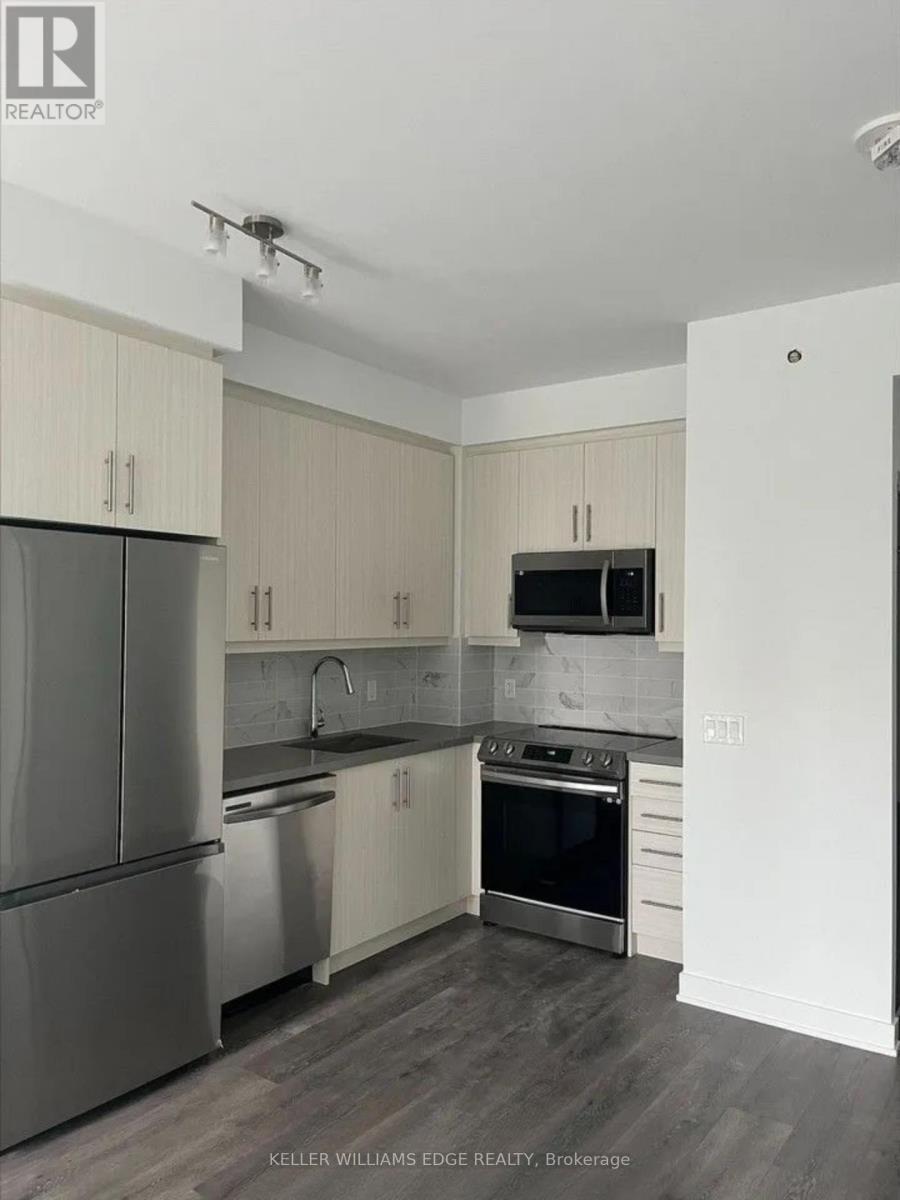 #401 105 ONEIDA CRESCENT - 3