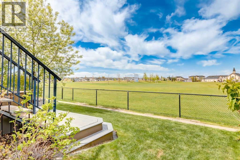 38 Kincora Terrace NW — photo 34
